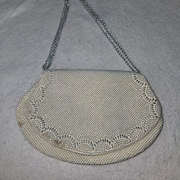 Vintage Pearl Double Sided Clutch Purse Chain - Picture 1 of 7